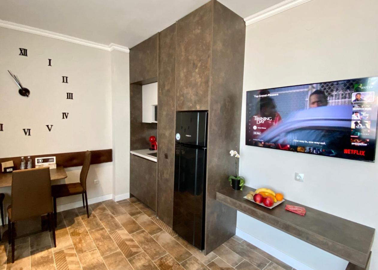 Luxury Apartments Ivon Plovdiv Bagian luar foto