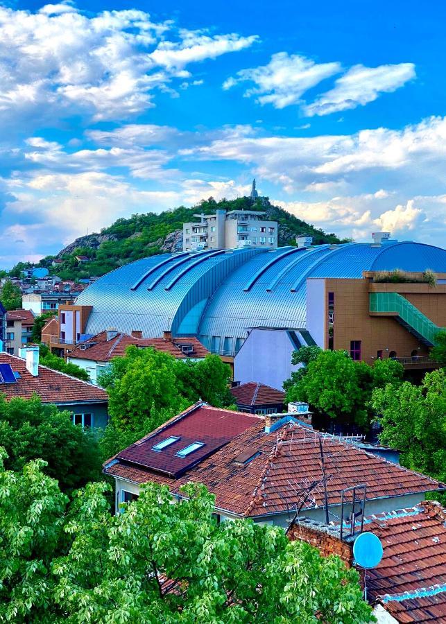 Luxury Apartments Ivon Plovdiv Bagian luar foto